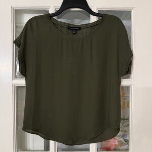 Banana Republic Short Sleeve Crewneck Sheer Olive Green‎ top